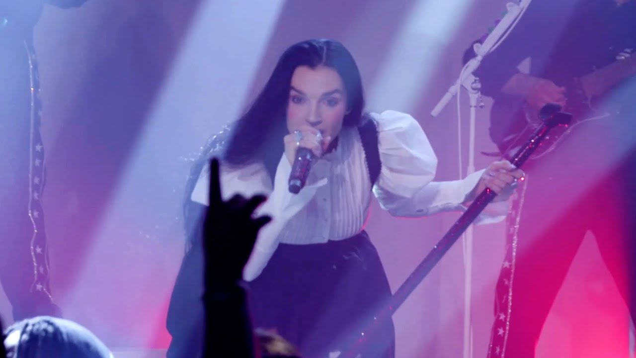Poppy - BLOODMONEY (Live from Chicago) [Pro Shot]