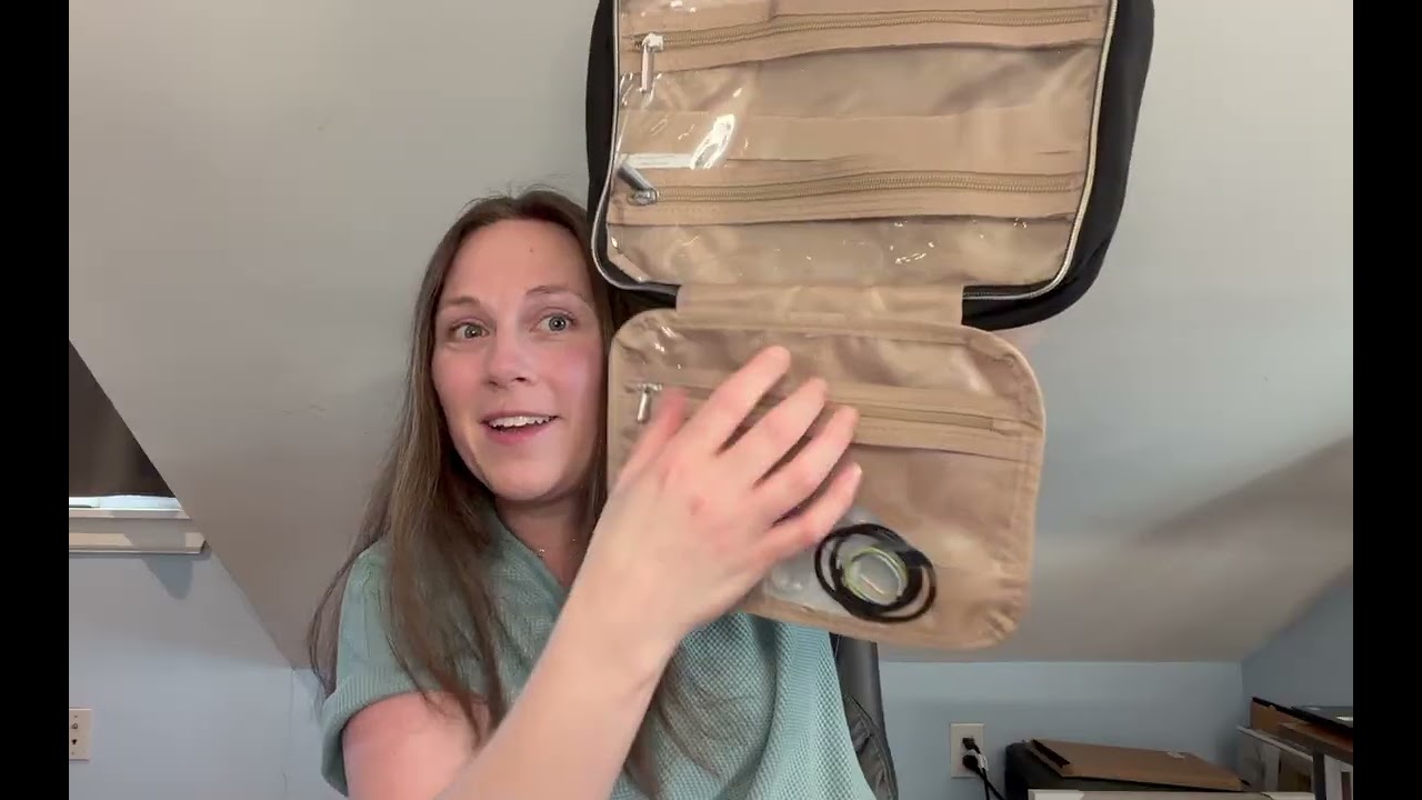 Check out this hanging toiletry bag for your next trip!