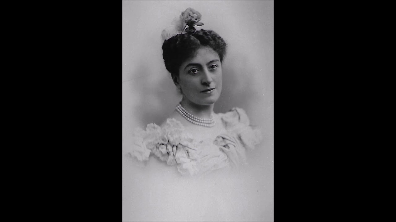 Elgin Museum: The First Nurse