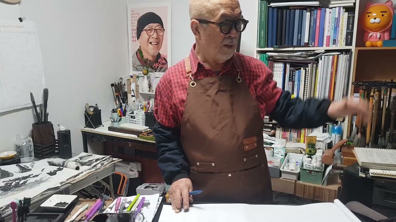 칫솔로 그리는 묵화