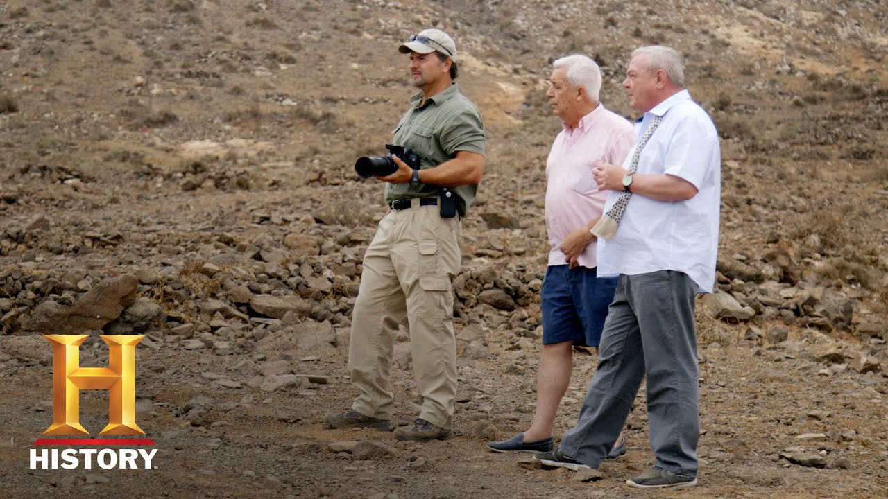Hunting Hitler: Touring Villa Winter (S1, E6) | History