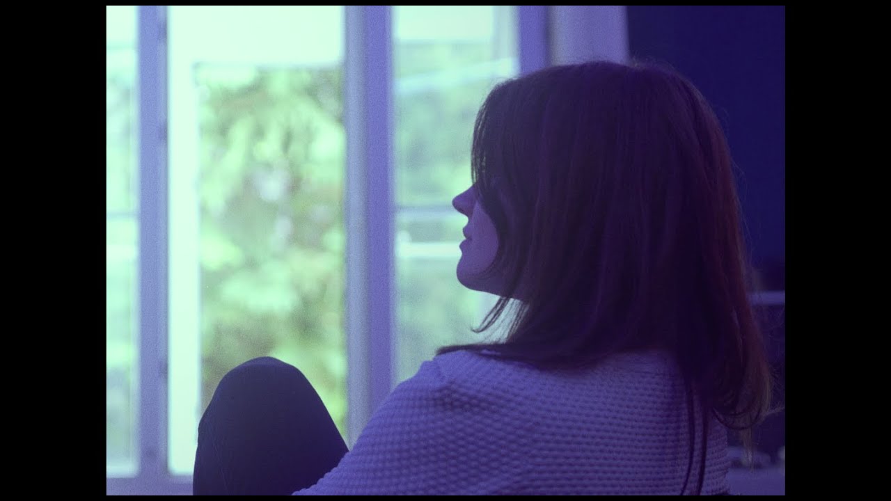 Marta Kloučková - Dívat se na svět (official video)