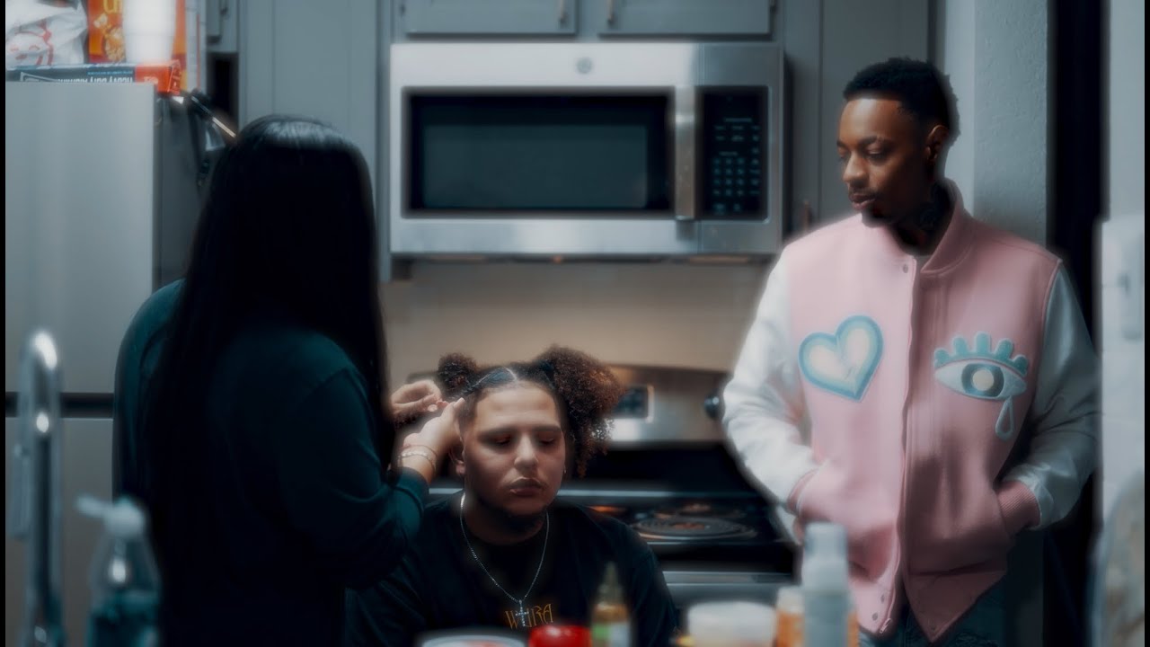 6lueTrenchez - Your Love Is My Drug (Official Video)