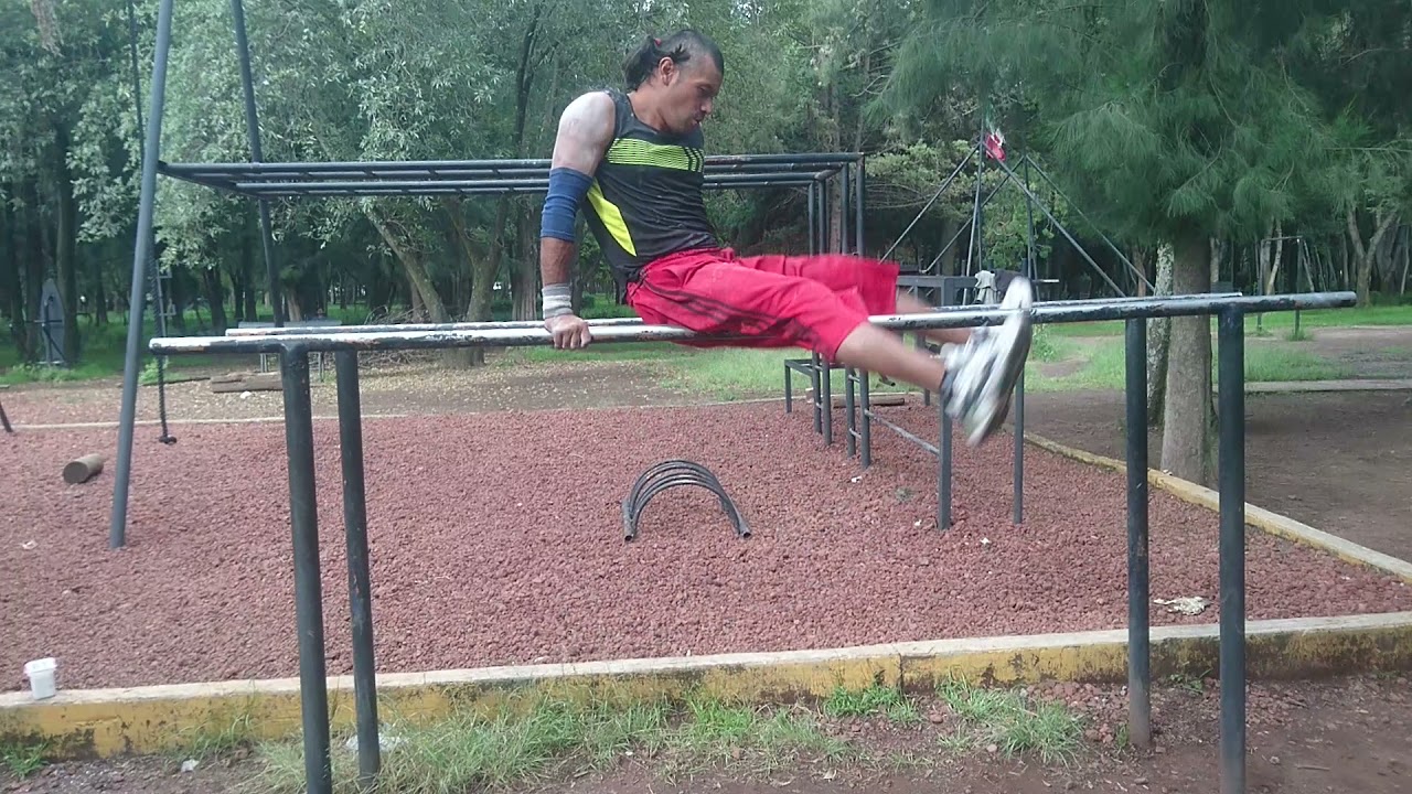 COMBOS BÁSICOS EN PARALELAS