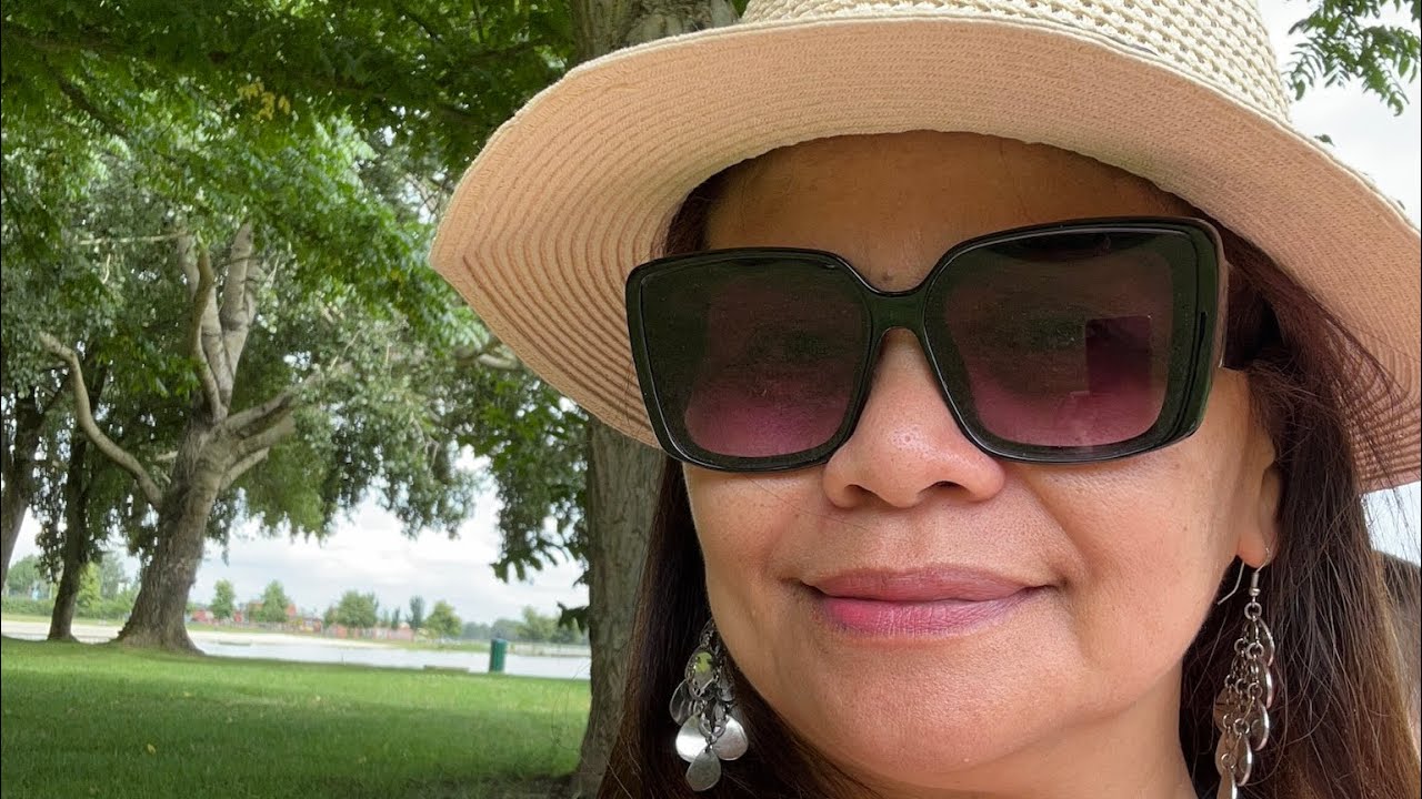 Dianne_in_Netherlands is live
