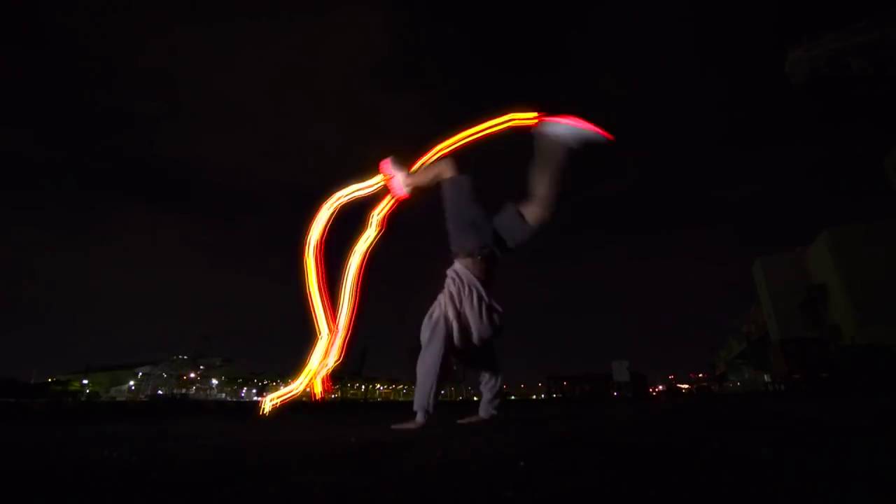 Tenis LED Lan&ccedil;amento