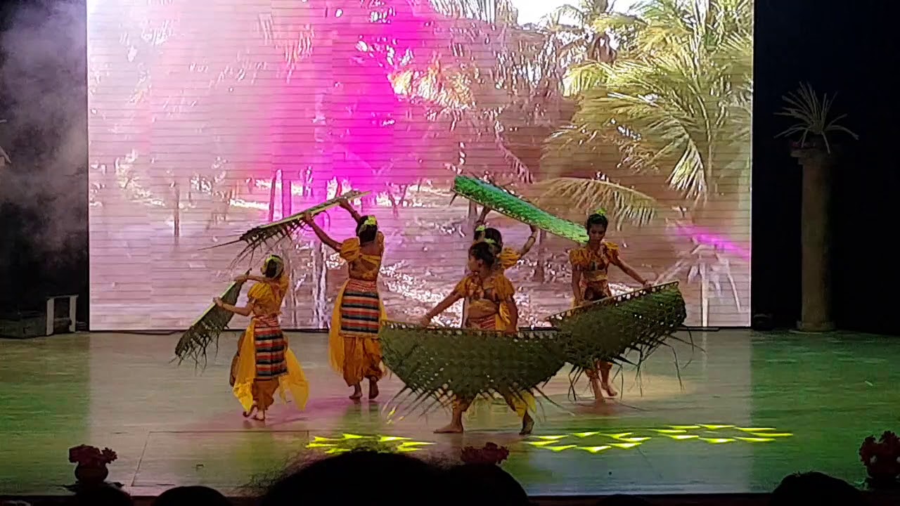 පොල්කටු නැටුම, (කප් රුක් නැටුම ) අචලා හේරත් රංගායතනයේ දුවාදරුවන්