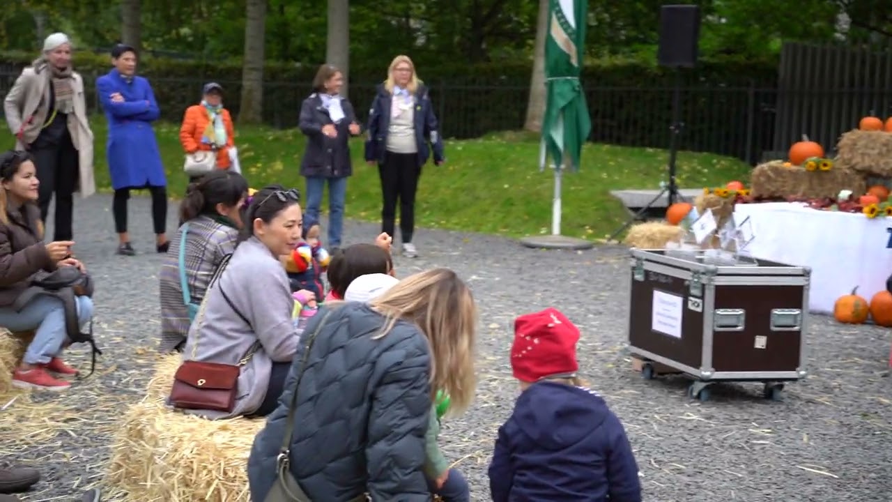 Heeresmusikkorps Kassel 3.10.2022 Auftritt in Berlin Tag der offenen Tür Hessische Landesvertretung