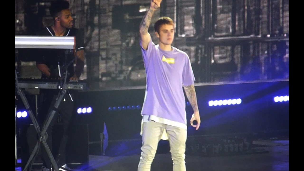 Justin Bieber - Intro & Where Are U Now - Glasgow
