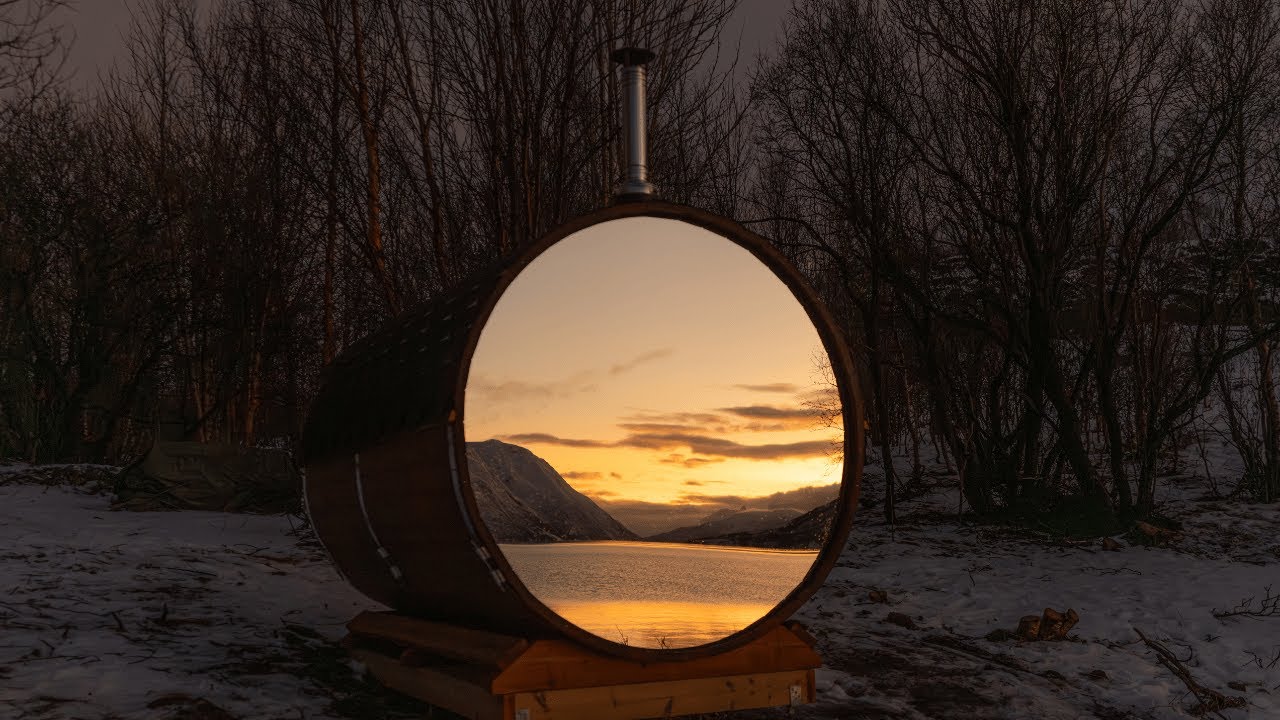 Isbreen The Glacier - Luxury Igloo Retreat in Arctic Norway: Forest Sauna Experience
