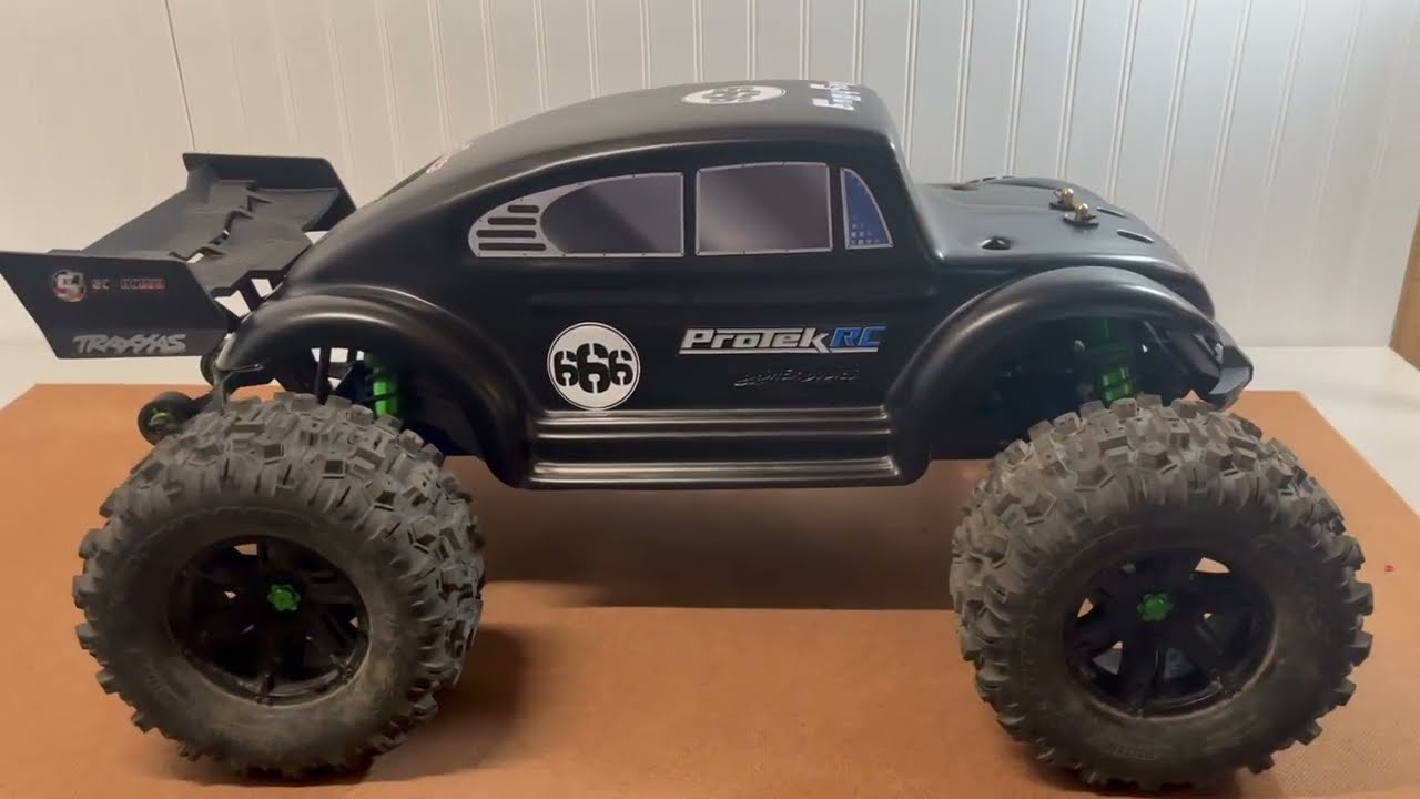 Traxxas XRT ....Bash Bug body, Hobbywing Max5 g2 with 5690 motor and many other upgrades
