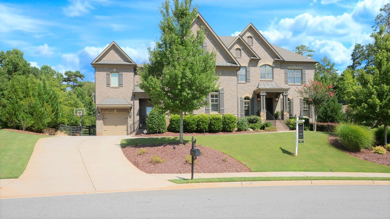 MUST SEE - 5 BDRM, 6.5 BATH HOME FOR SALE W/POOL, BSMT AND 3 CAR GARAGE N. OF ATLANTA (SOLD)