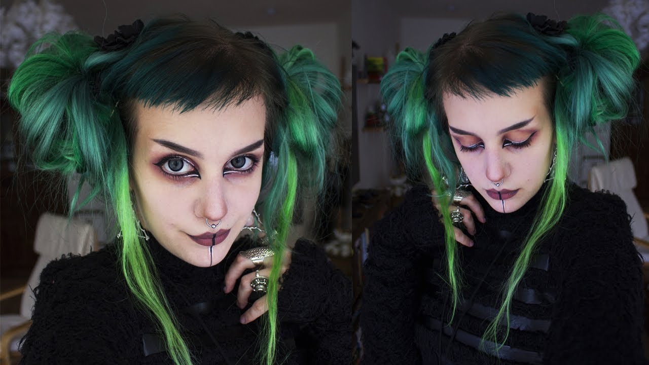 Messy Space Buns | Manic Moth