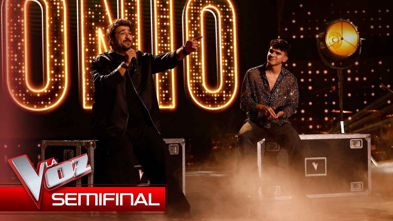 Antonio Orozco y Manuel cantan 