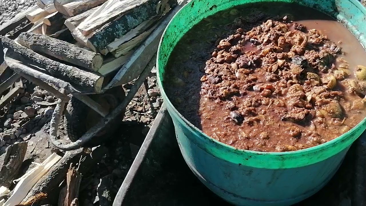 Cum se face țuică, palinca de pere. How to make brandy, pear brandy