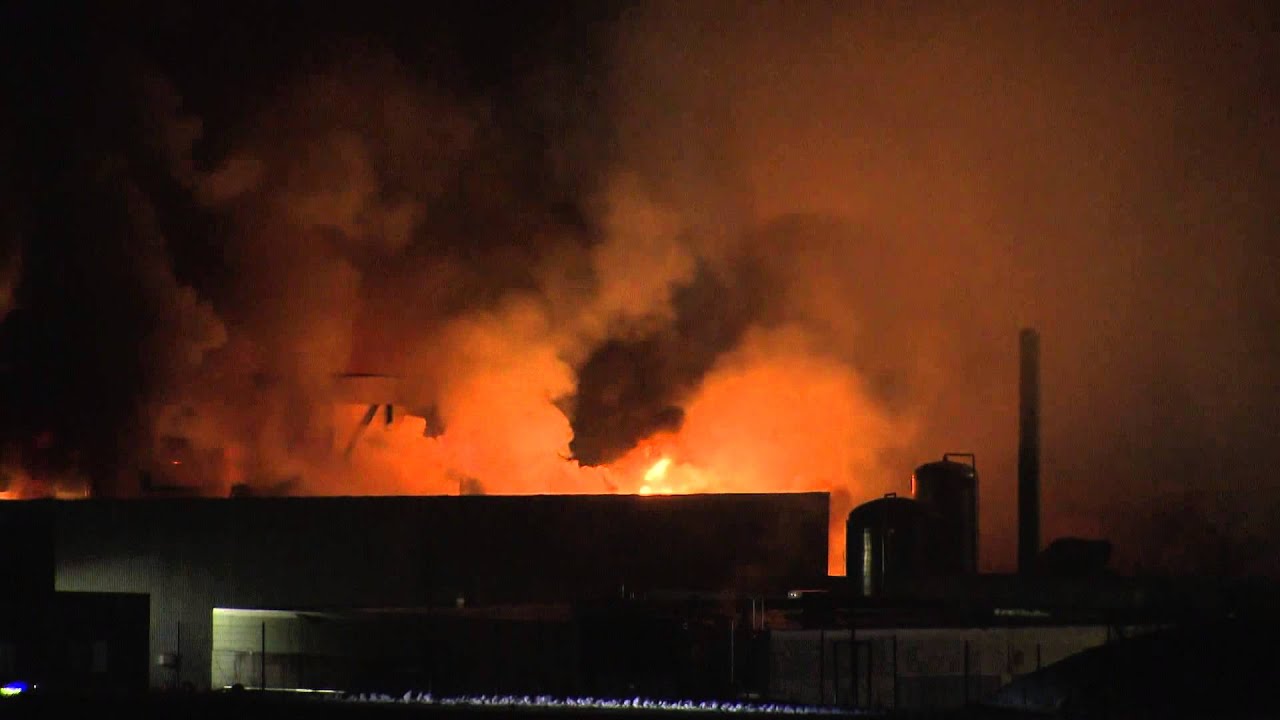 Brand Hähnchenschlachterei Bogen