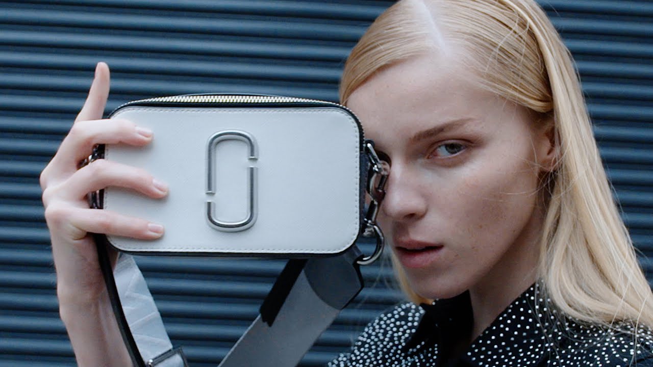 THE MARC JACOBS ESSENTIALS