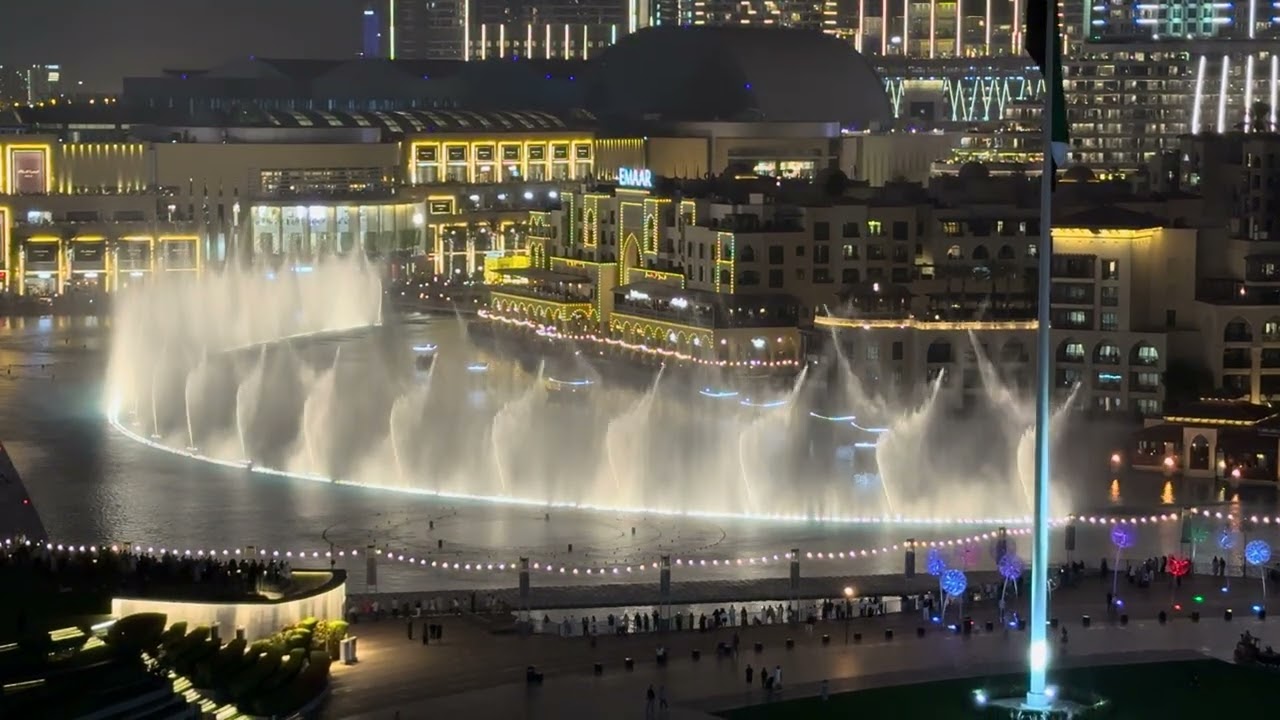 Burj Khalifa light show 