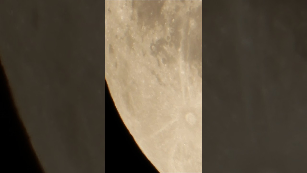 просили со штатива) #fullmoon #supermoon #nikonp1000 #p1000 #zoom #astronomy #telescope #cosmos