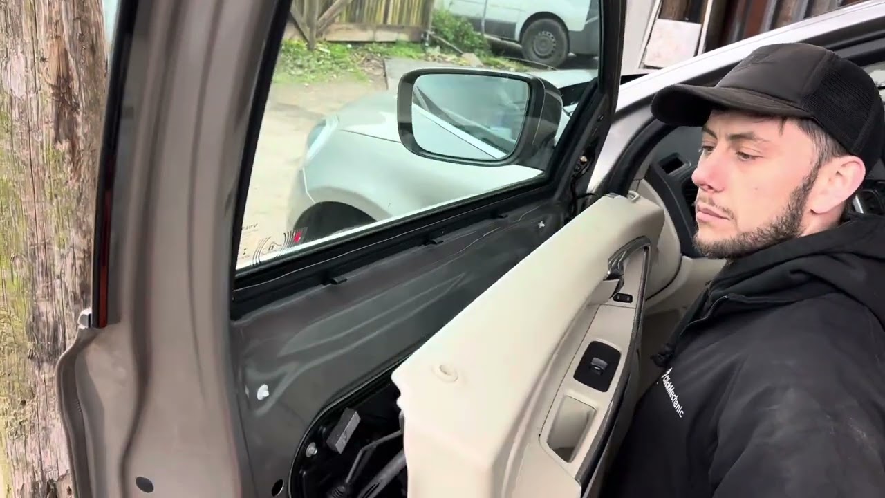 Volvo door not unlocking - common Volvo door lock problem solved! Volvo xc60