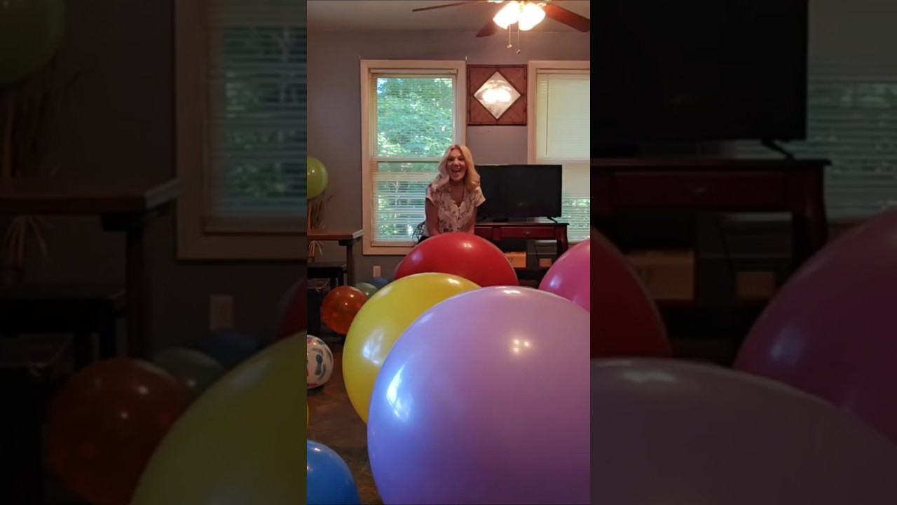Urodzinowe świętowanie z dużymi, sprężystymi balonami #balon #bounce