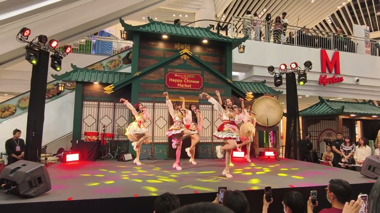 [4K60p] Full BNK48 - THE MALL LIFESTORE JOY LUCK LOVE CHINESE NEW YEAR 2026 170269