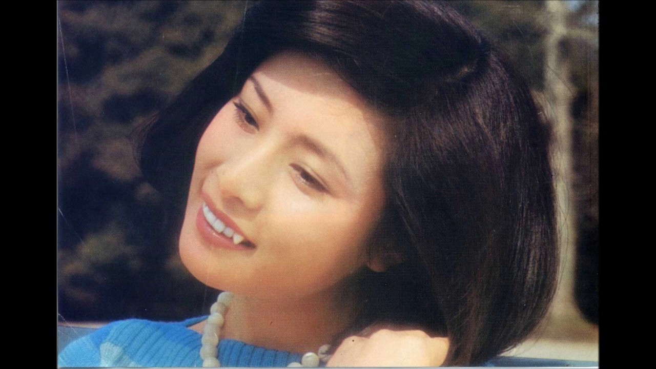 黄昏の街／小柳ルミ子