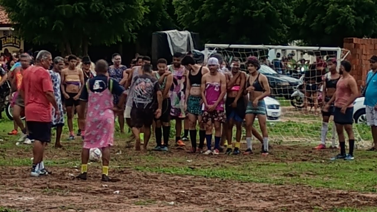 14 de fevereiro de 2026  sábado de carnaval