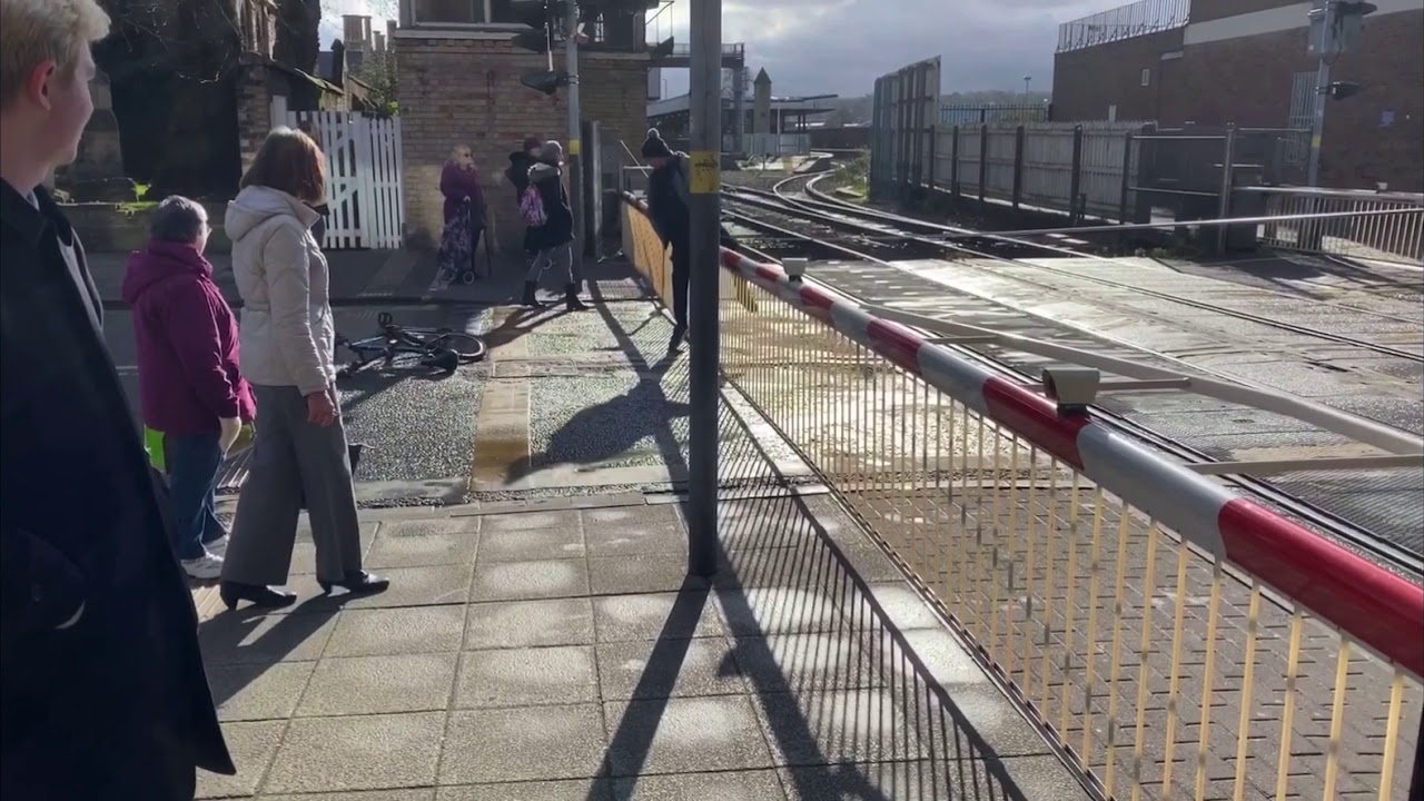 Man With Push Bike Jumps The Barriers At Lincoln High Street LC & Dumps His Bike!! Friday 14.03.2020