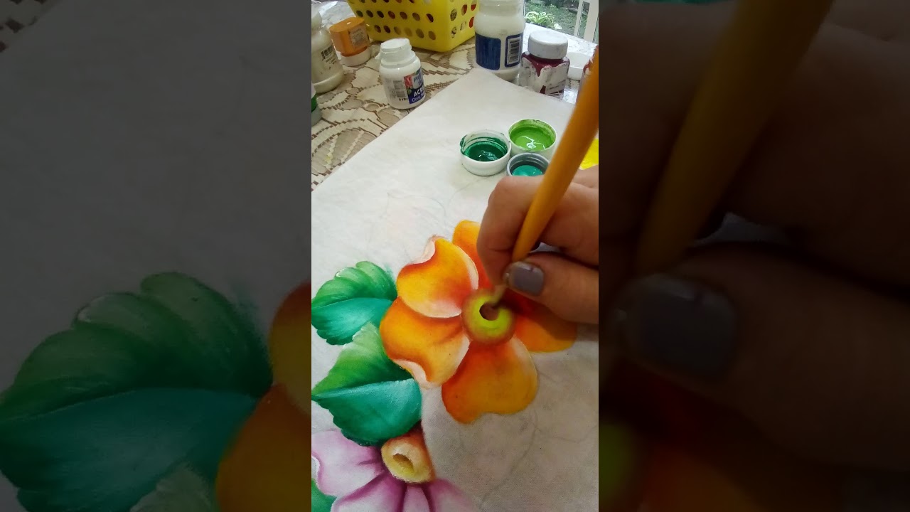 Pintando centros de Flor | Pintura en tela