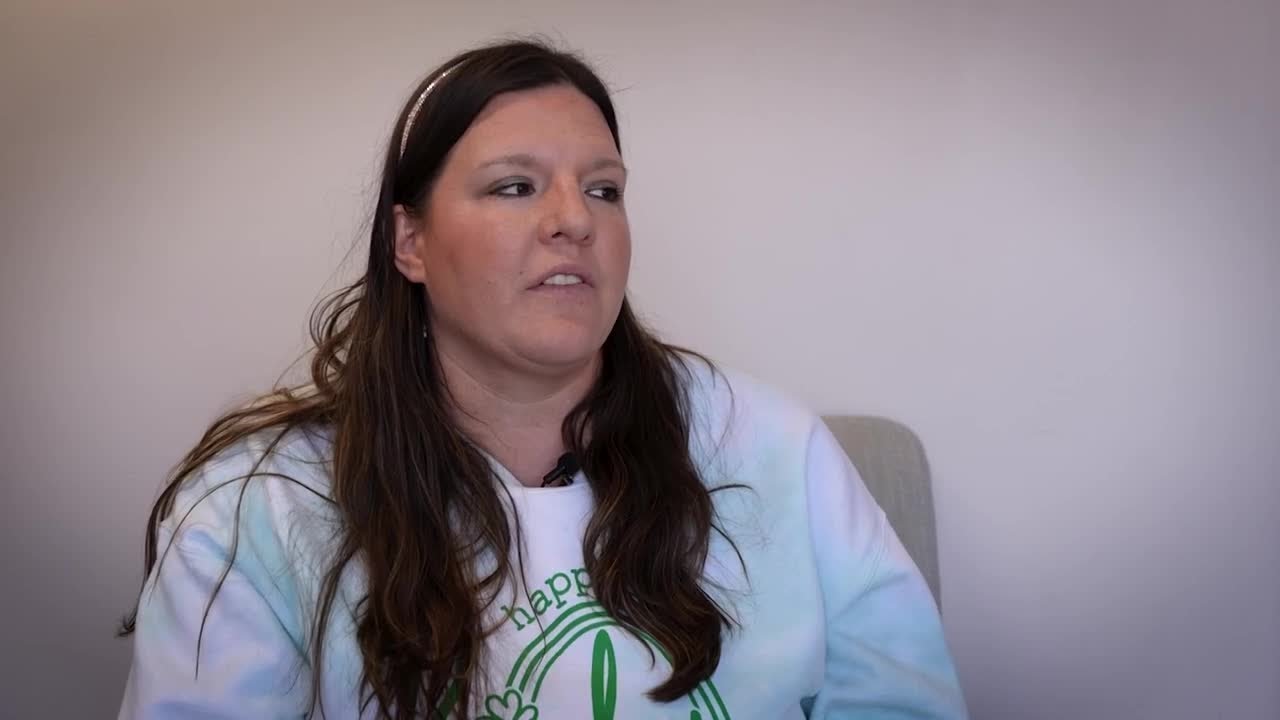 Подготовка к весенней ярмарке «Hop Into Spring».