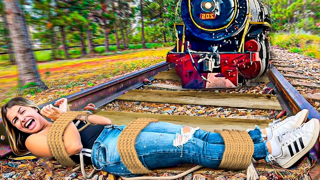 FIQUEI PRESA EM UMA LINHA DE TREM!!!