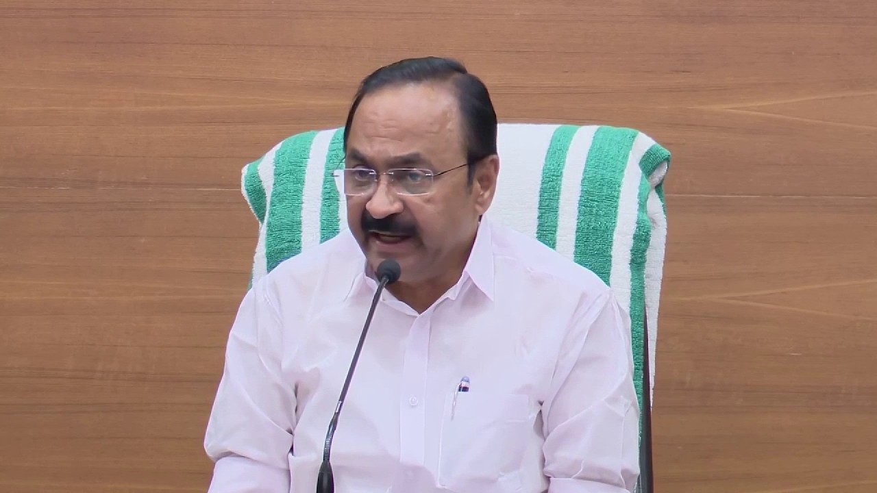 അജ്ഞാത നിക്ഷേപകര്&zwj; ആര്? പേര് വെളിപ്പെടുത്താതെ മുഖ്യമന്ത്രി | V D Satheesan