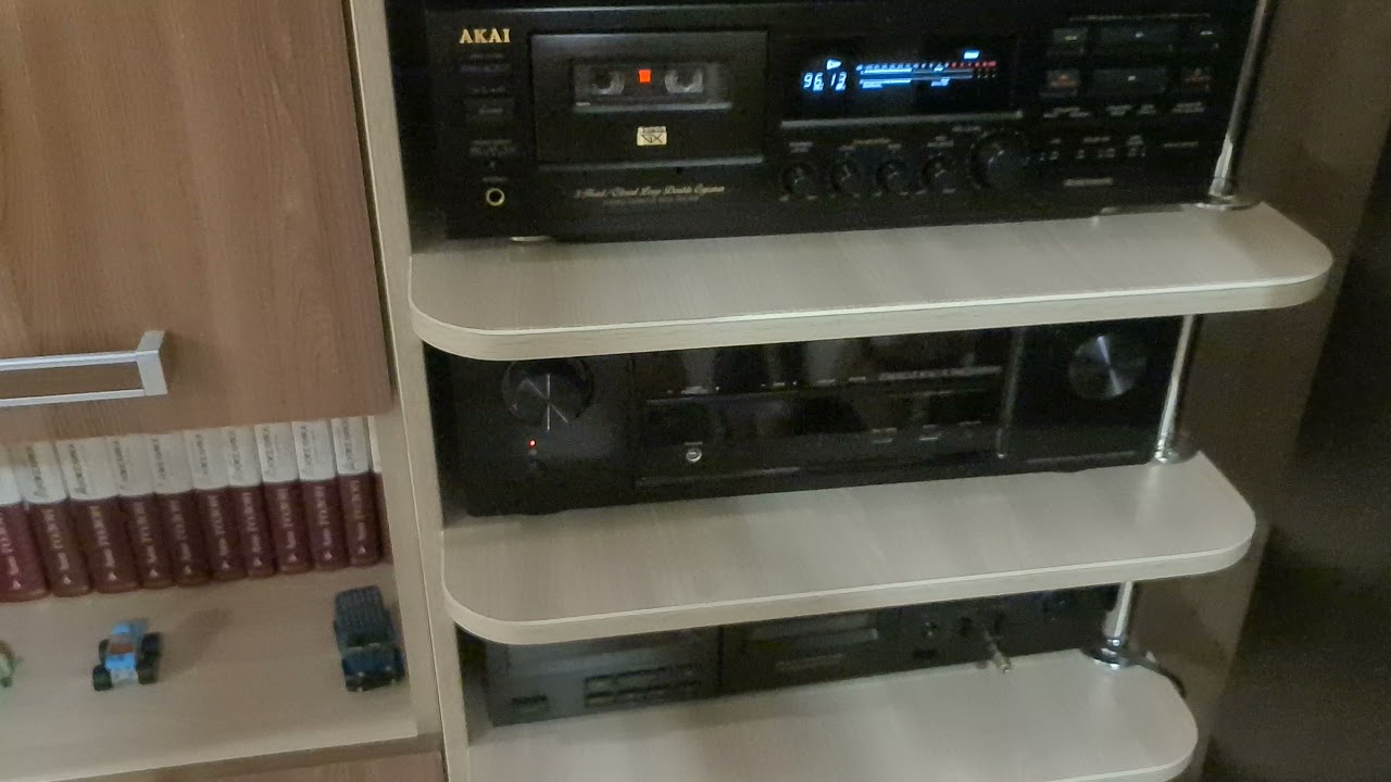 Akai GX-69
