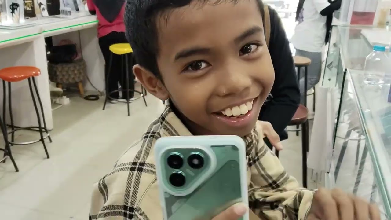 Bocil minta beli HP baru Tecno Pova, keren katanya Langsung kita gaskan.