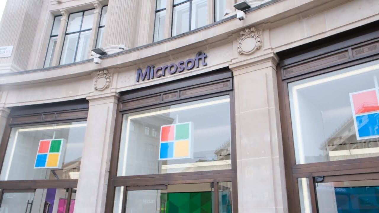 Microsoft's Latest Flagship Store | London | Exclusive VIP Tour