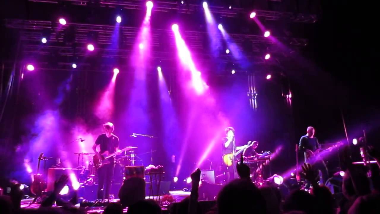 Концерт Земфиры в Тольятти 3 10 2013 Песня Я задыхаюсь от нежности
