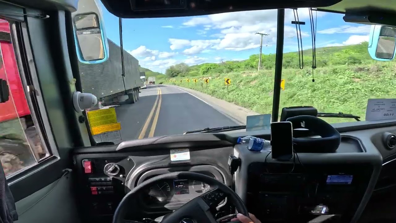 Motorista de ônibus, br116 chegando em Milagres ba.