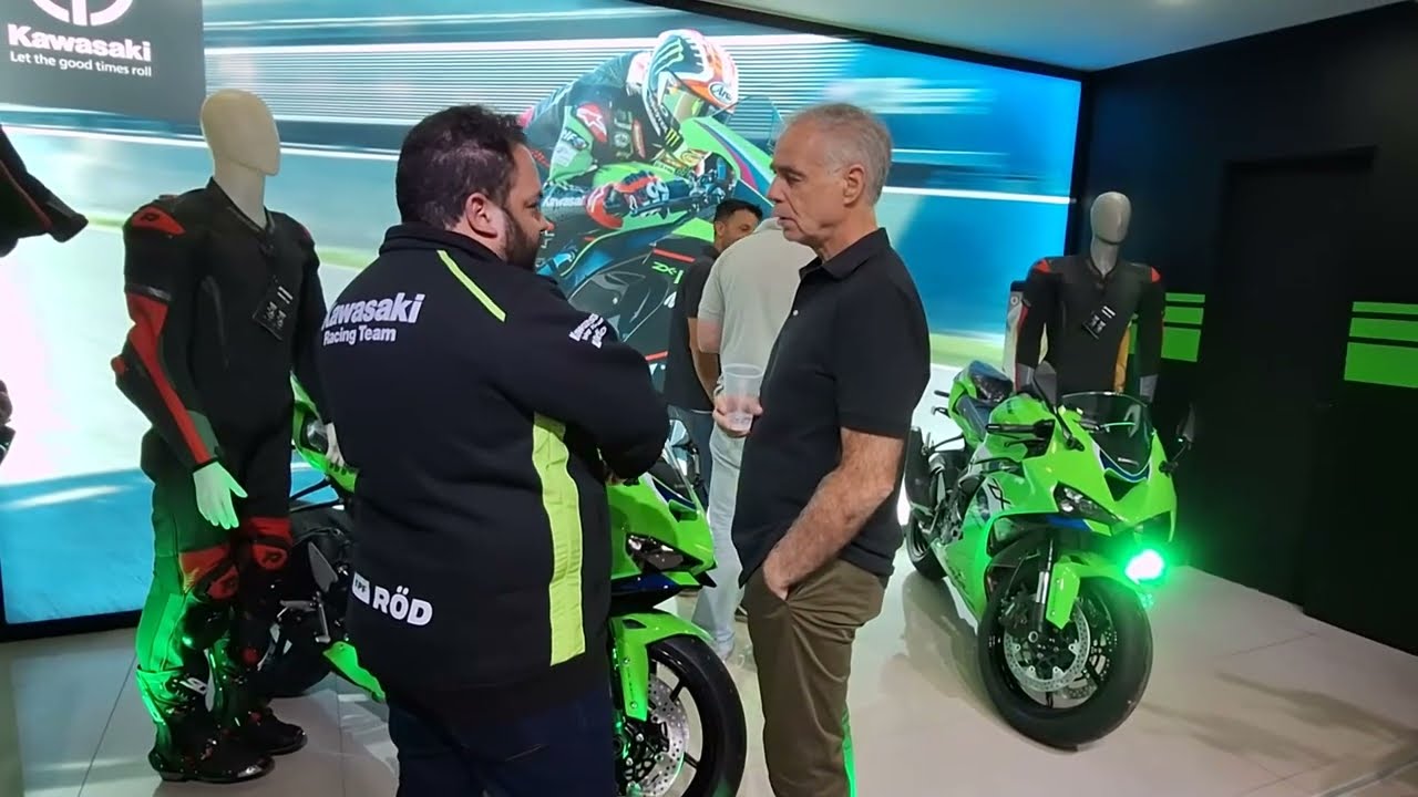 PRESENTACION KAWASAKI ZX6R 636