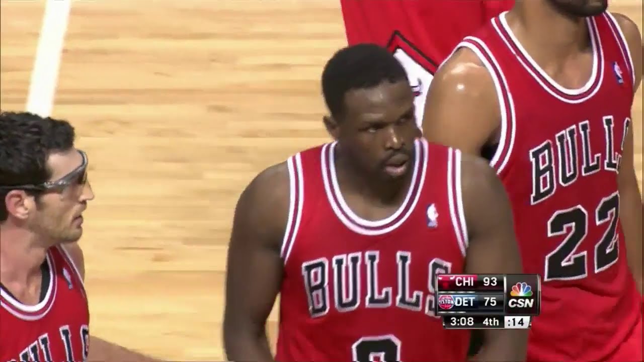 Luol Deng Full Highlights at Pistons (2013.11.27) - 27 Points, 6 Rebounds, 5 Assists