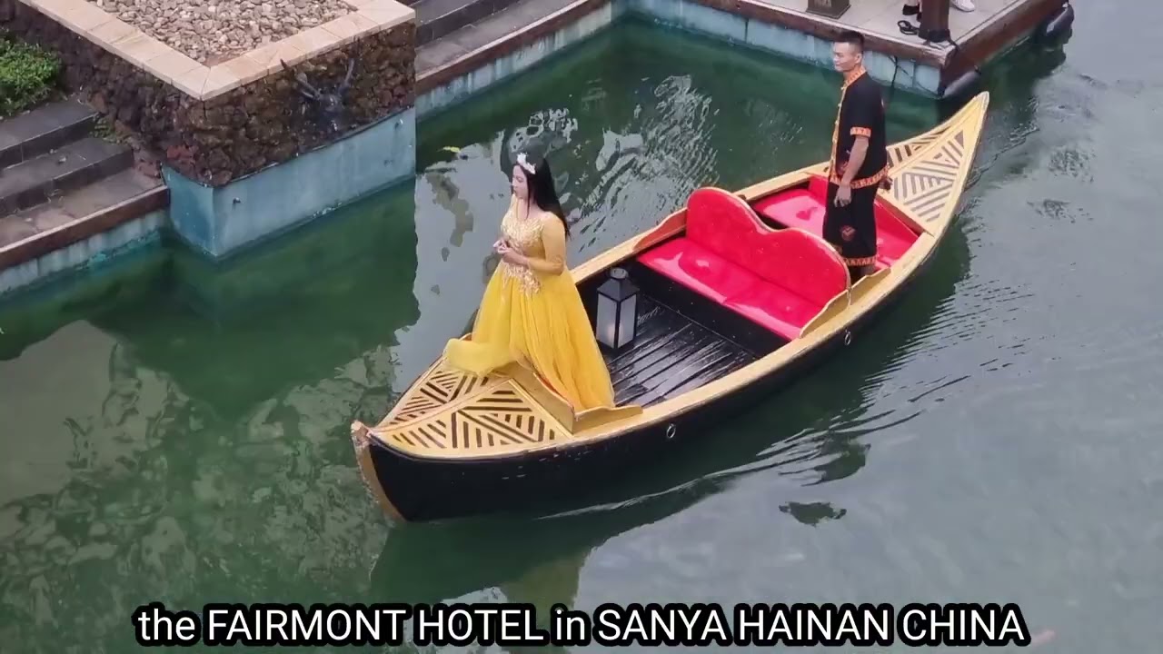 Отель FAIRMONT в Санье, Китай, с моей женой Берной