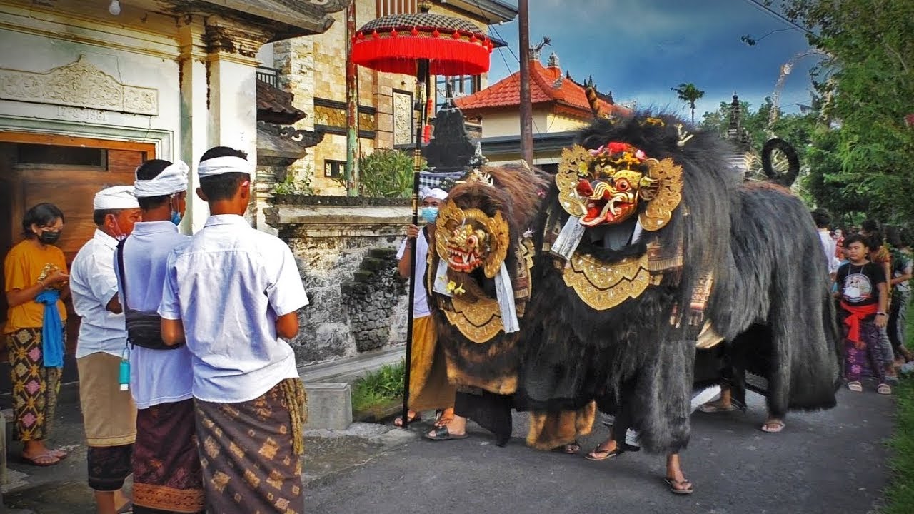 BARONG MACAN & BARONG BANGKUNG PURA GEDE BATAN ANCAK SADING   Ngelawang Hari Raya Galungan Kuningan