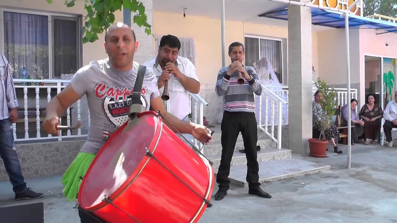 zurni 2014