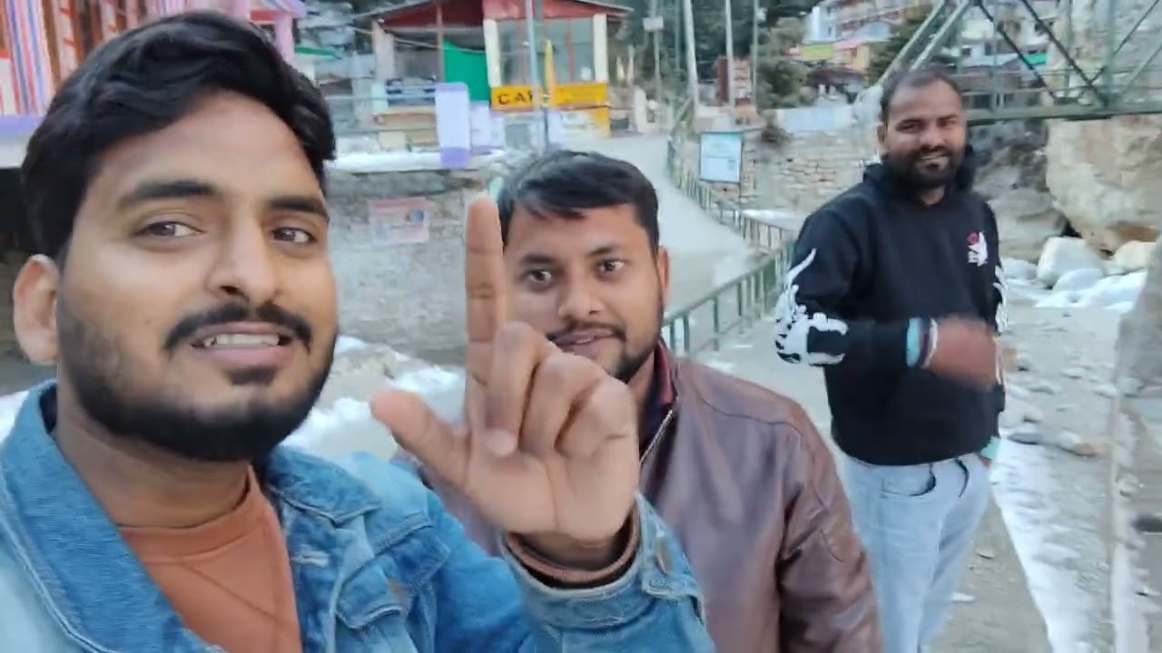 Gangotri dham pahuch gye#trending #vlog #viral #billu with ajeet