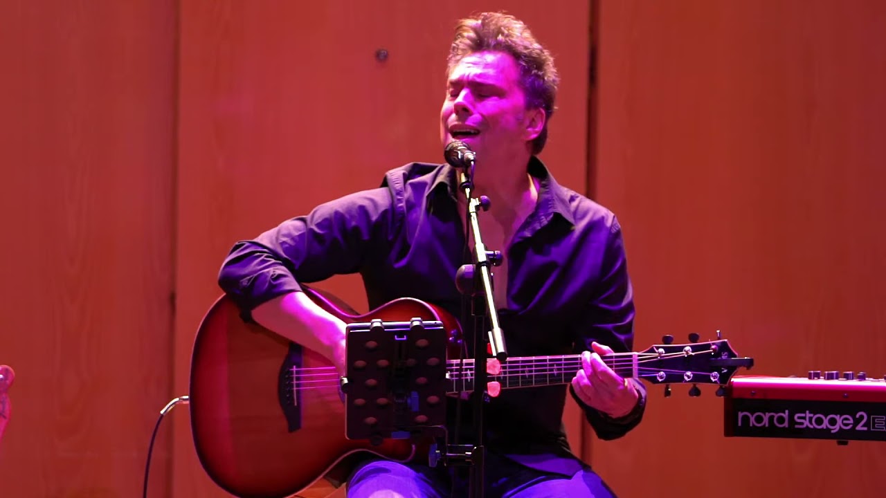 Pablo Perea en Los Ac&uacute;sticos del Buenavista