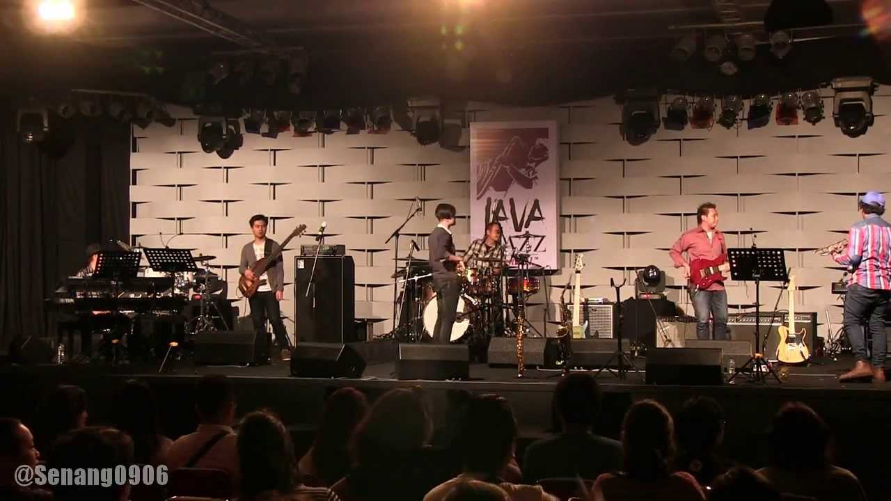 Bass G ft Nicky Manuputty & Ray Monte - For The Love of You @ JJF 2014 [HD]