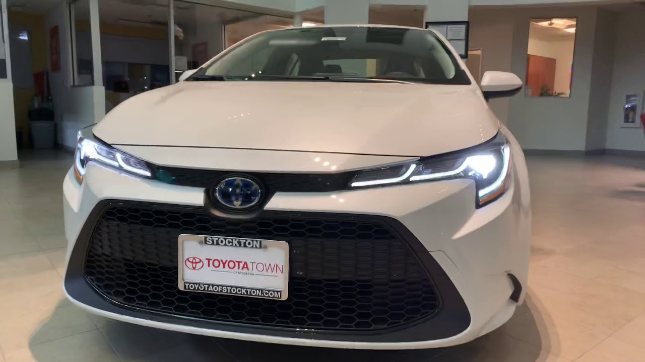 2020 Toyota Corolla LE HYBRID overview. Over 600 miles in one tank!?!?!!