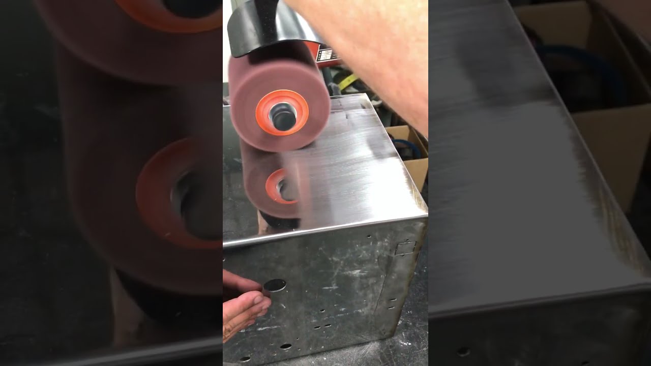 POLIMENTO ESCOVADO EM AÇO INOX