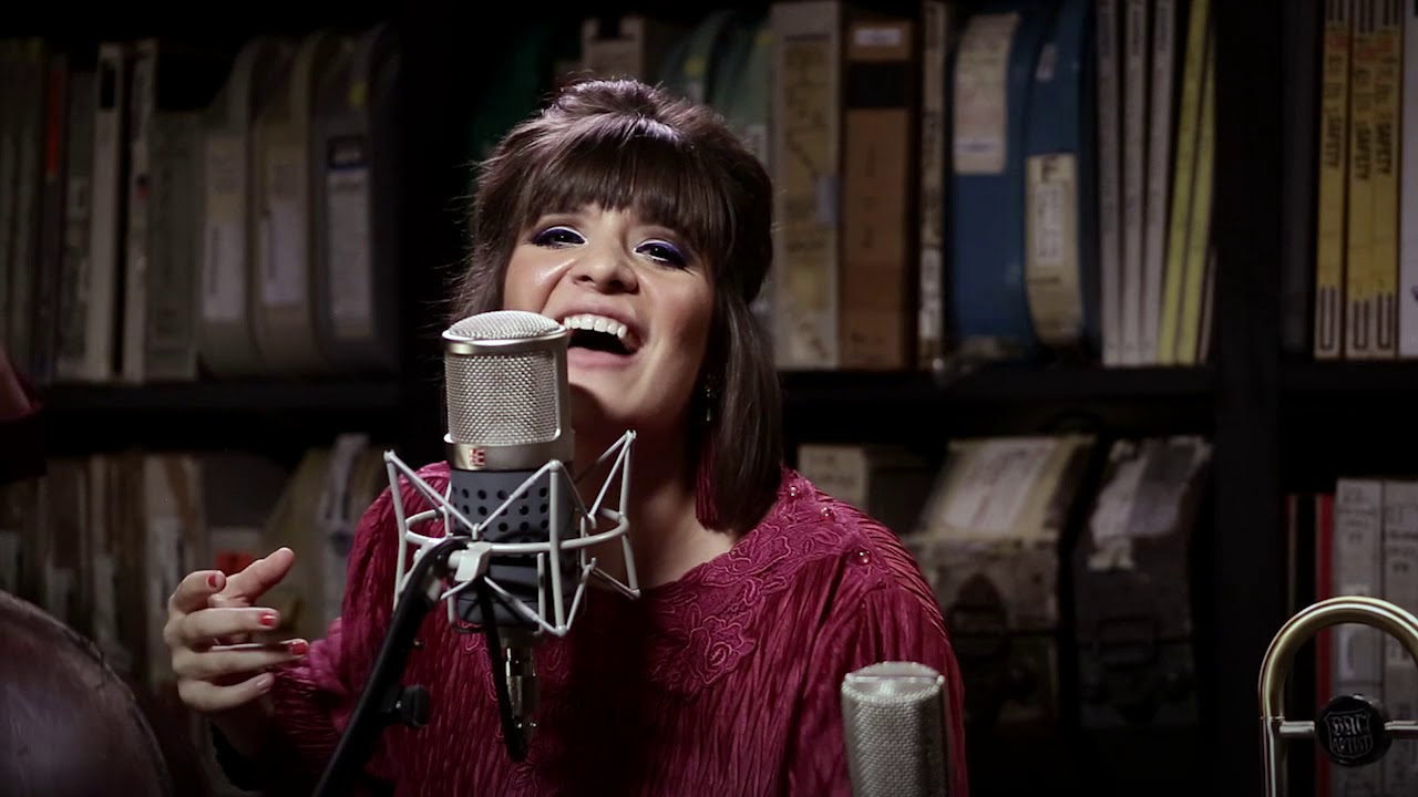 Aubrey Logan - Crying on the Airplane - 9/11/2017 - Paste Studios, New York, NY
