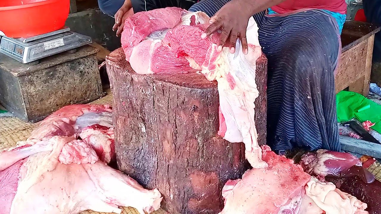 Traditional Meat Processing Technique | Delicious Meat King Cow Meat Market | Pure Fresh Meat.